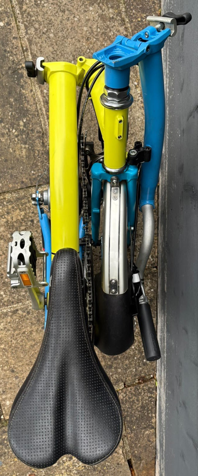 Brompton H3L Folding Bike 3 Speed C Line in Yellow / Blue