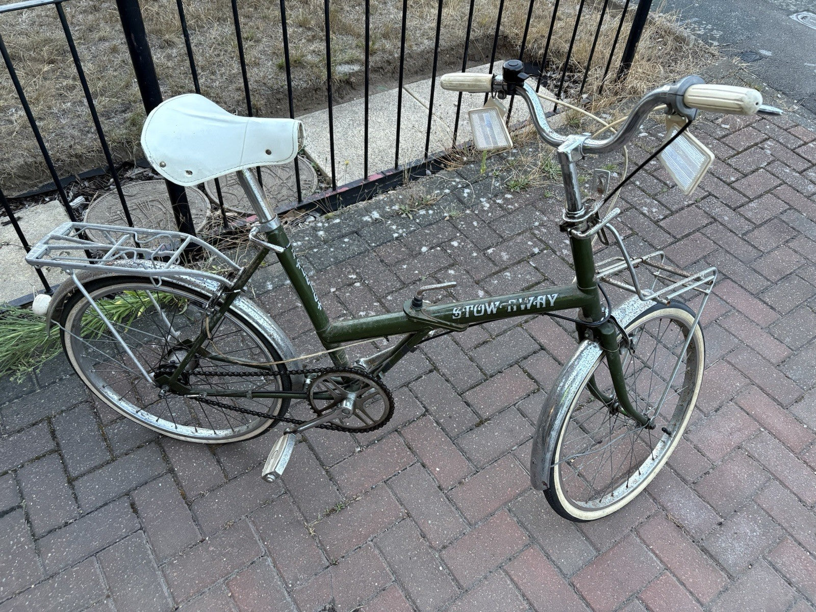 Stowaway 20in Green Step-Through Folding Bike, Front/Rear Racks, Mudguards