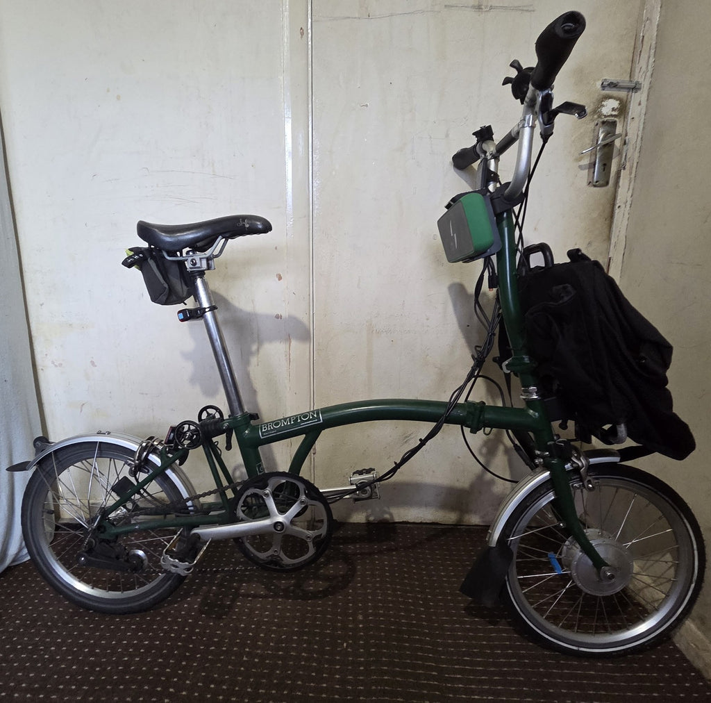 Brompton Folding Bike 3-Speed Swytch Kit Fitted with Carrier,Front and Tool Bag