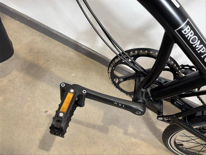 Brompton C Line 6 Speed 2023 Mid Handlebar Folding Bike - Matt Black