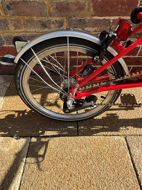 Brompton M3L FOLDING BIKE - RED  (WITH BAG) - EXCELLENT CONDITION
