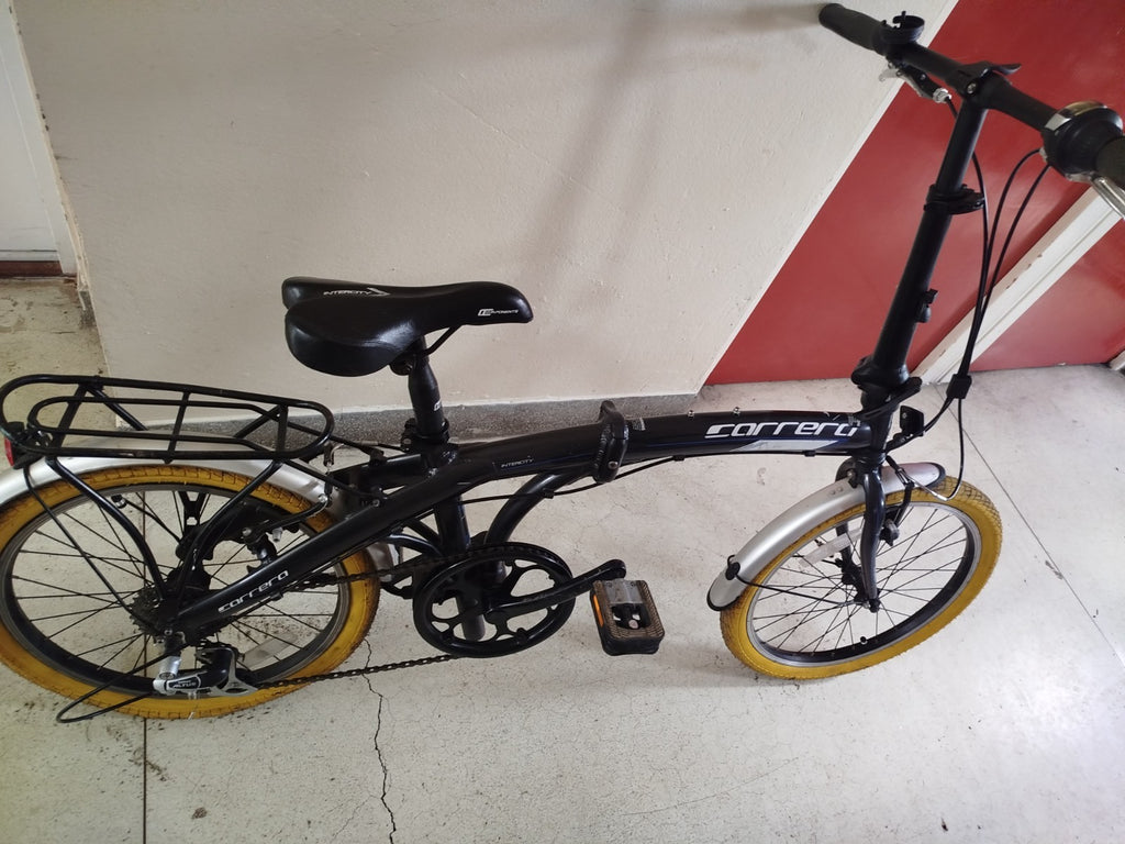 Carrera Intercity Folding Bike - 20" Wheels - 8 Speed Shimano - Black