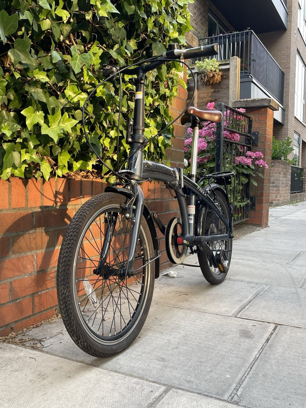 Ammaco Pakka Folding Bike Compact Commuter Bike w/ Rear Rack VGC