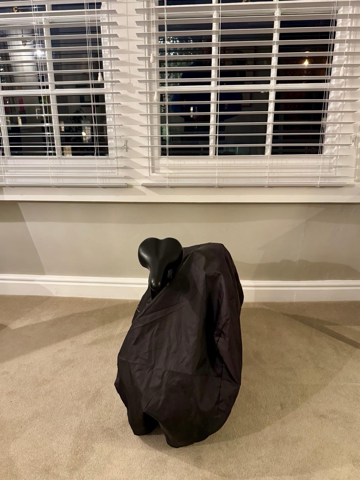 Oxylane Tilt 500 Folding Bike 6 Gears With Cover ,pump & Lock