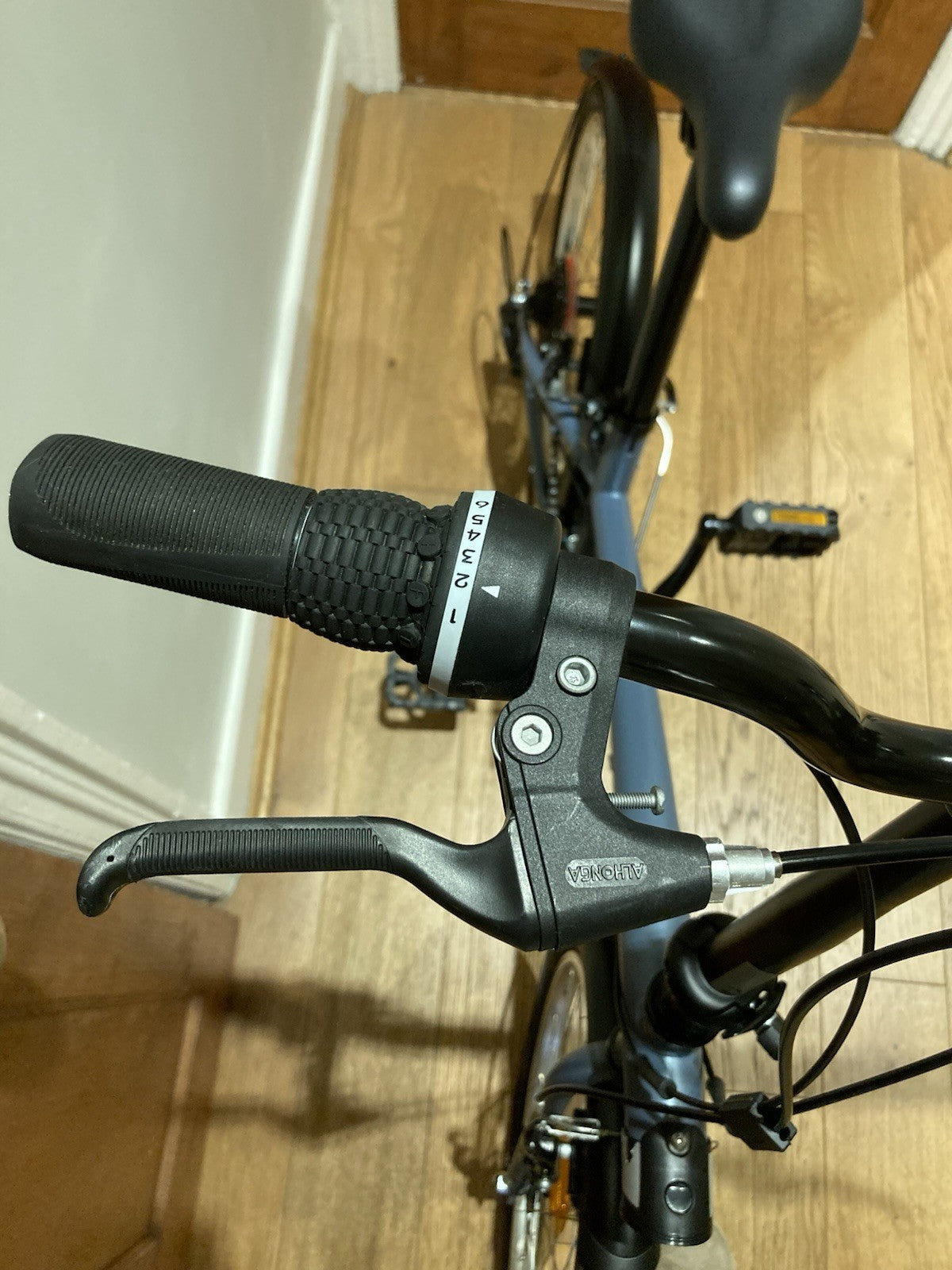 BTWIN Folding Bike Fold 120 - Blue- Used Excellent condition 6 speed