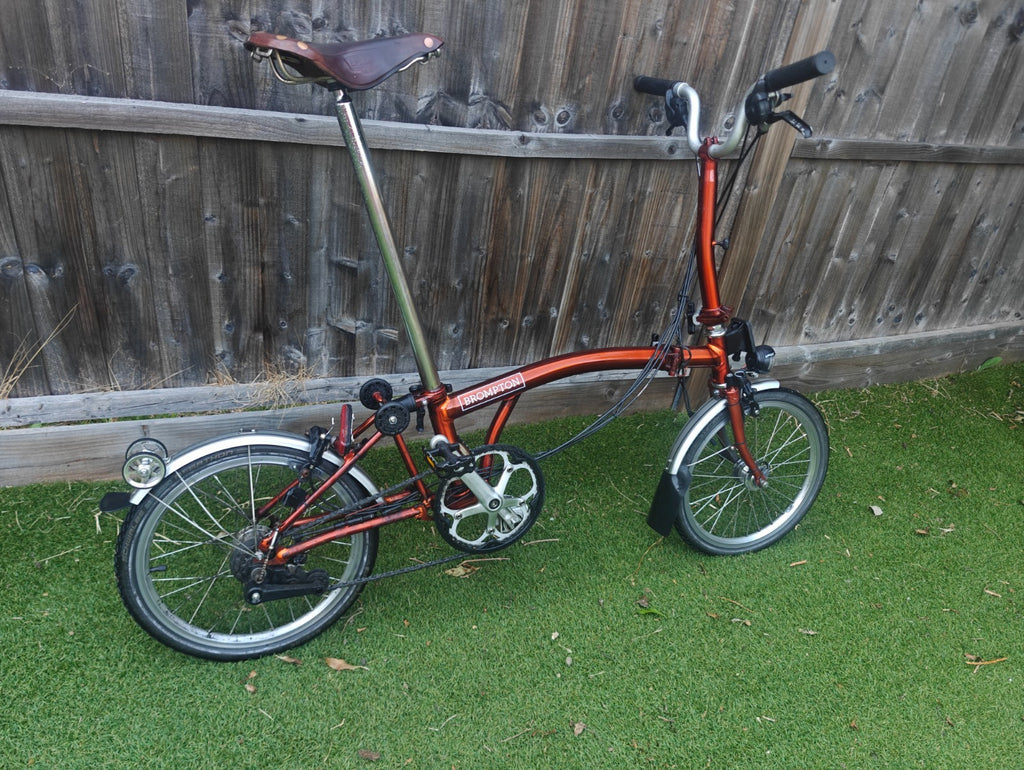 Brompton M6L 2019 Flame Lacquer Folding Bike – 6 Speed, Dynamo Lights. London