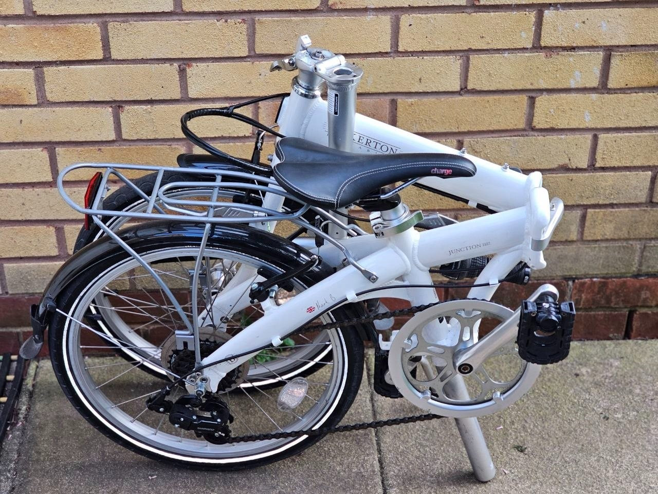 Bickerton Junction 1607 Foldable Bike White 20 Inch Wheels perfect condition