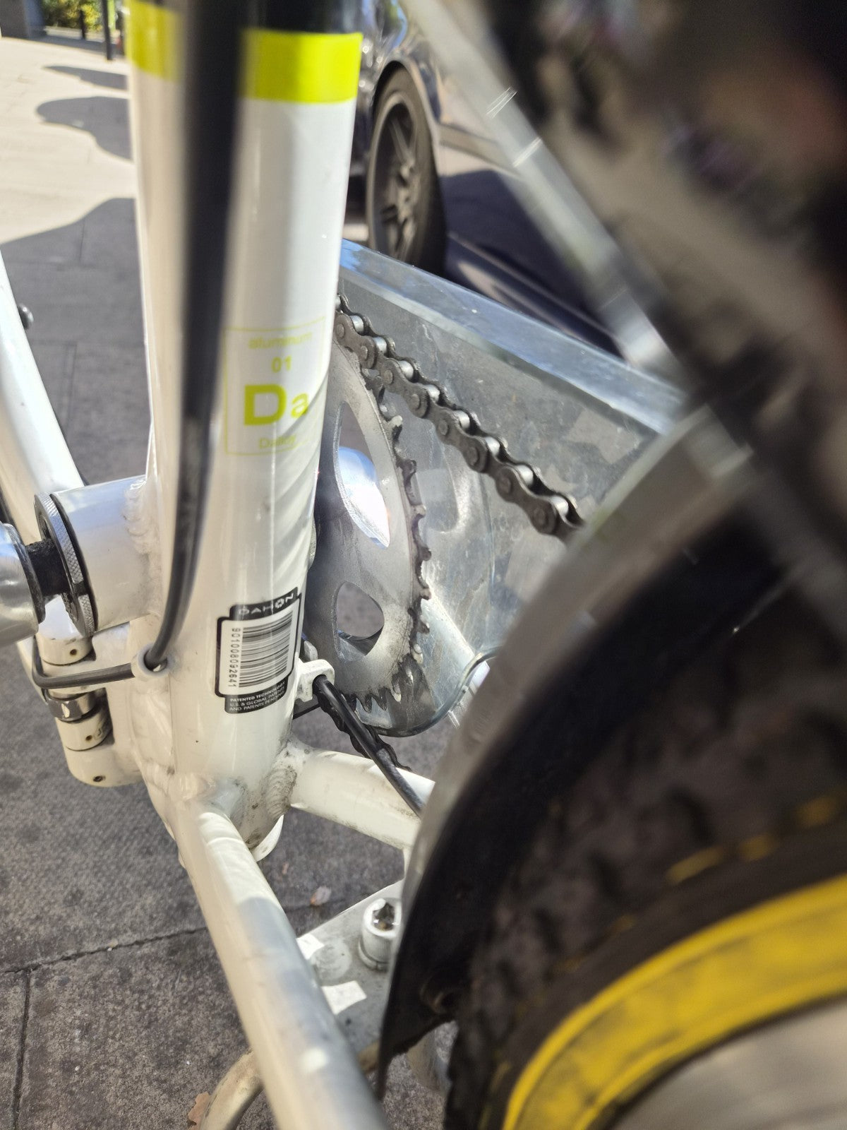 Dahon Ciao Unisex Folding 20" Wheel Bike with Rack and Mudguards