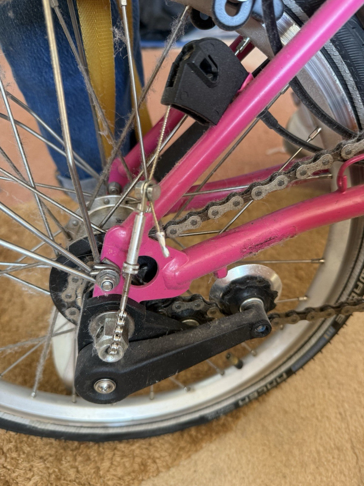 Brompton M3L Folding Bike Hot Pink – Barely Used +Pannier Carrier Block + Extras
