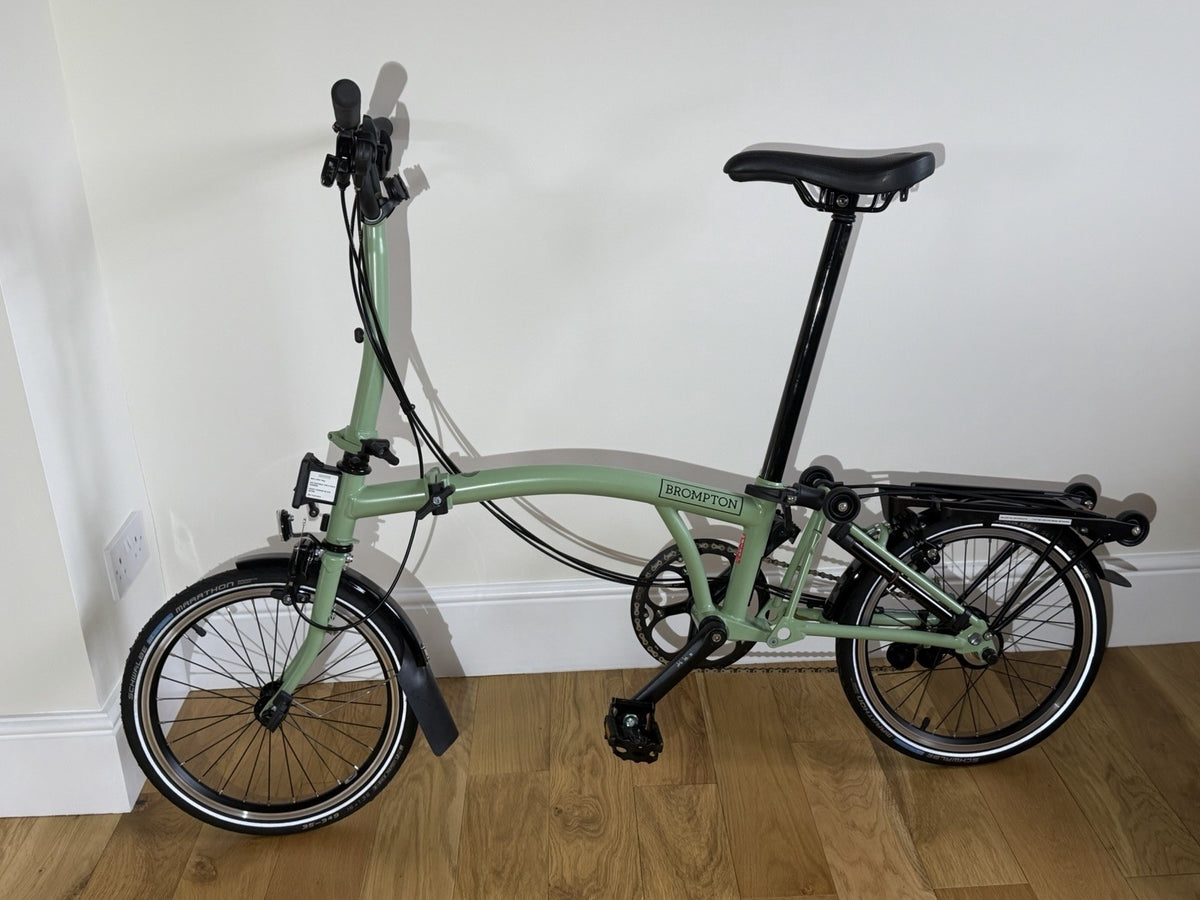 Brompton C Line M Frame Matcha Green 6 speed USED ONCE