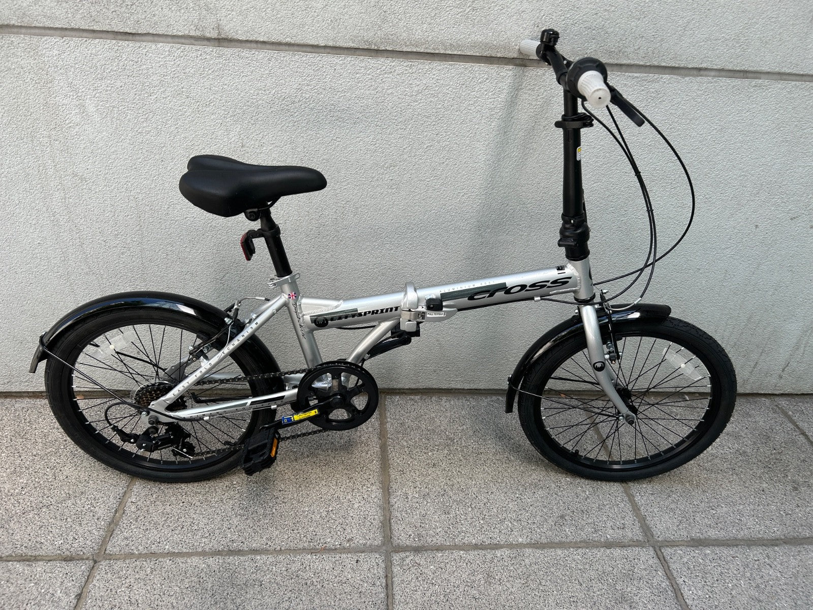 Cross 20 inch Unisex Folding Bicycle - Silver