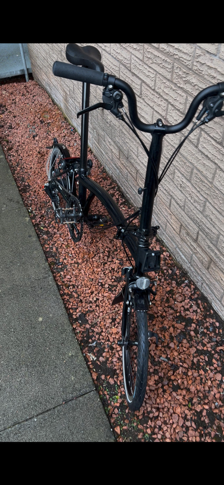brompton folding bike 6 speed c line -  black edition. Comes with extras