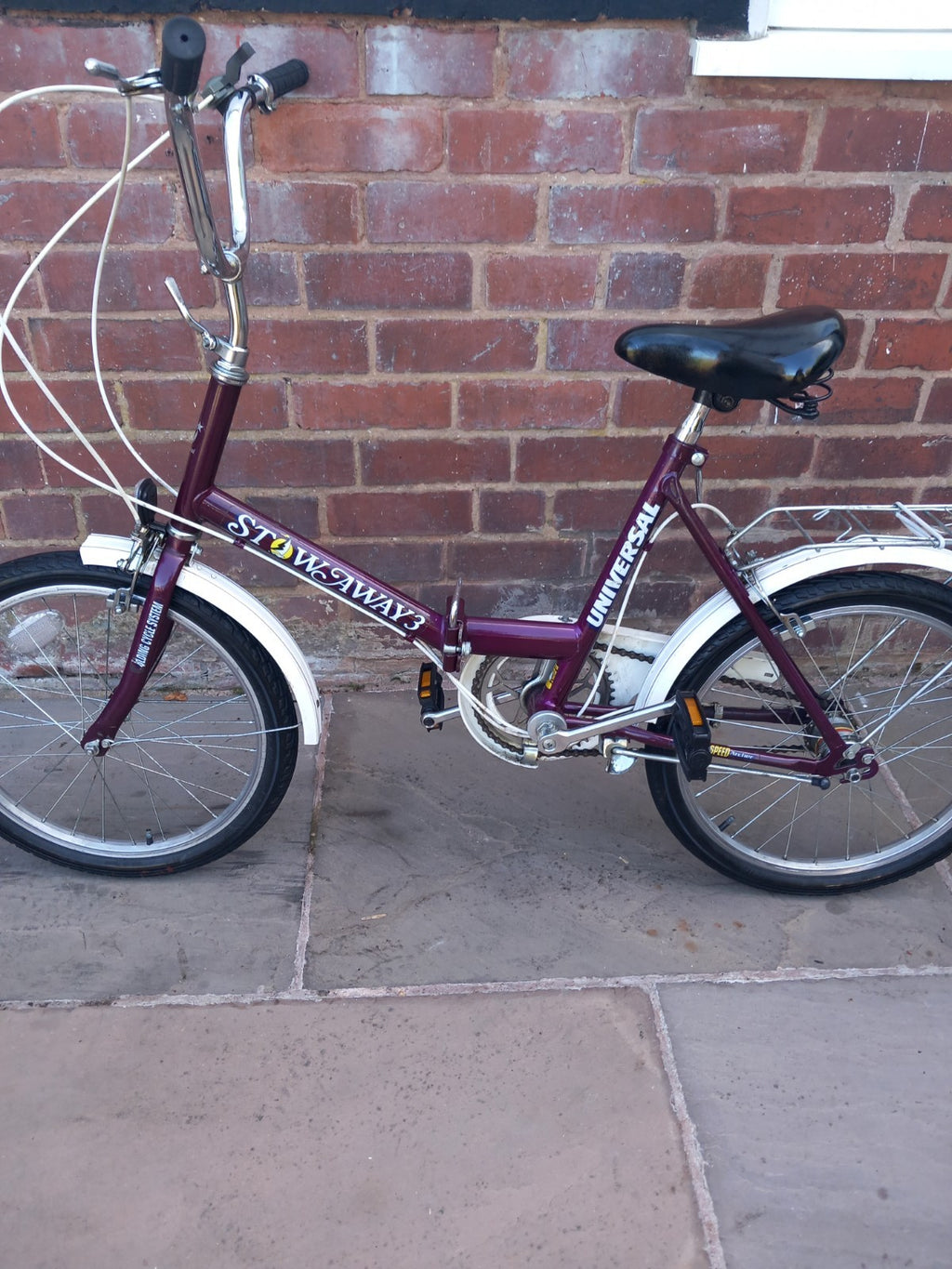 Universal Stowaway Folding Bike 3-Speed, 20" Wheels Excellent Condition