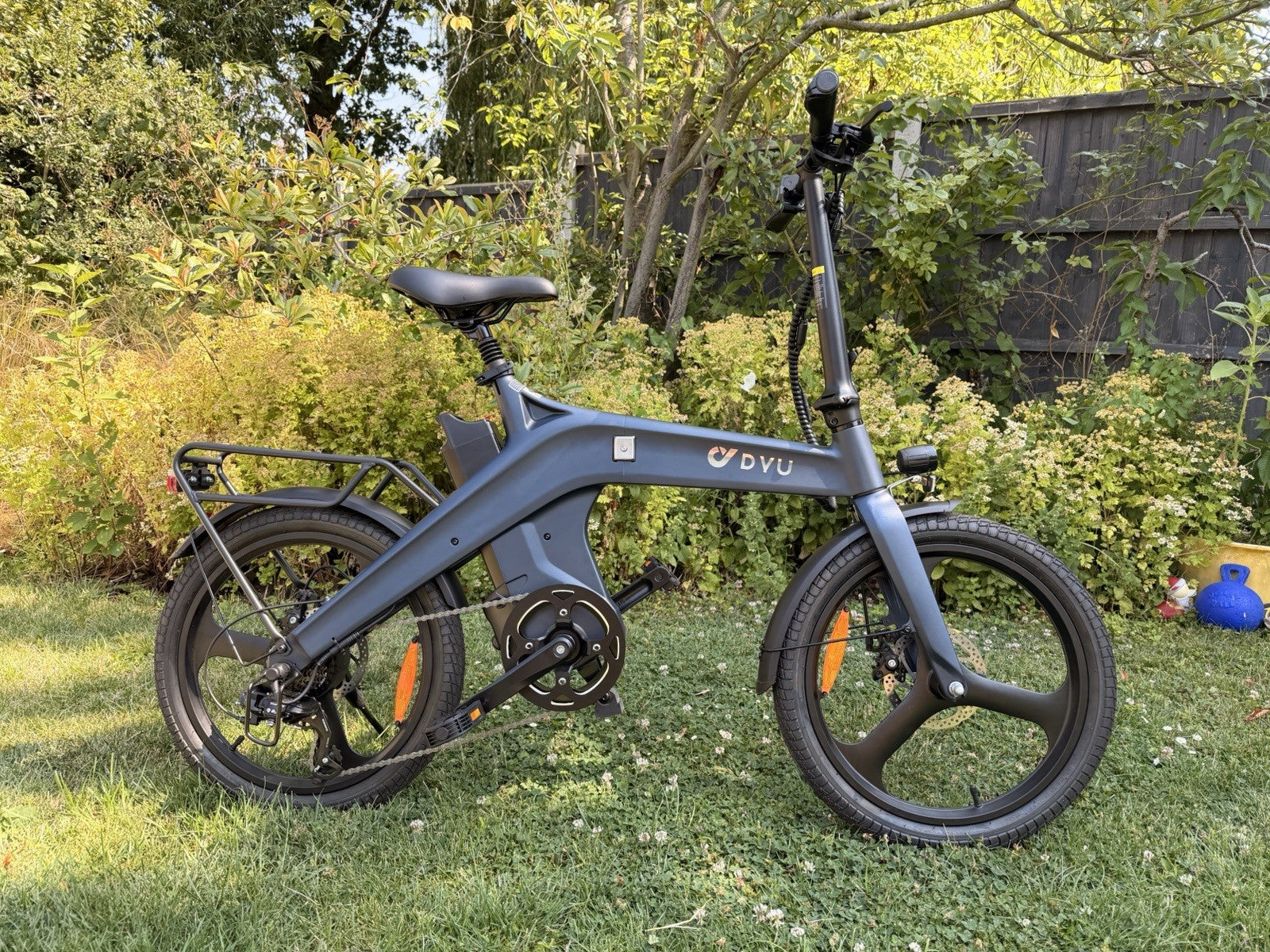 DYU T1 efolding city bike. – very good condition