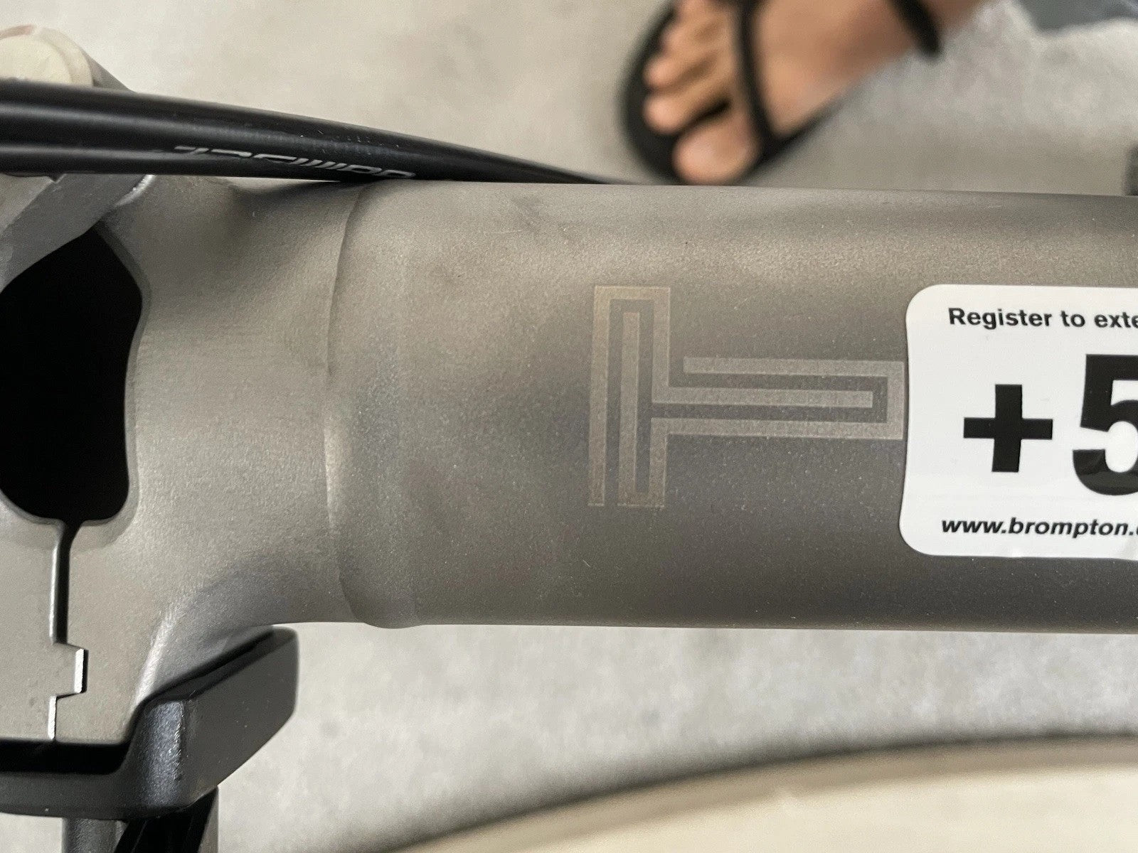Titanium 2025 Brompton T Line M Bar 4-Speed L Brand New