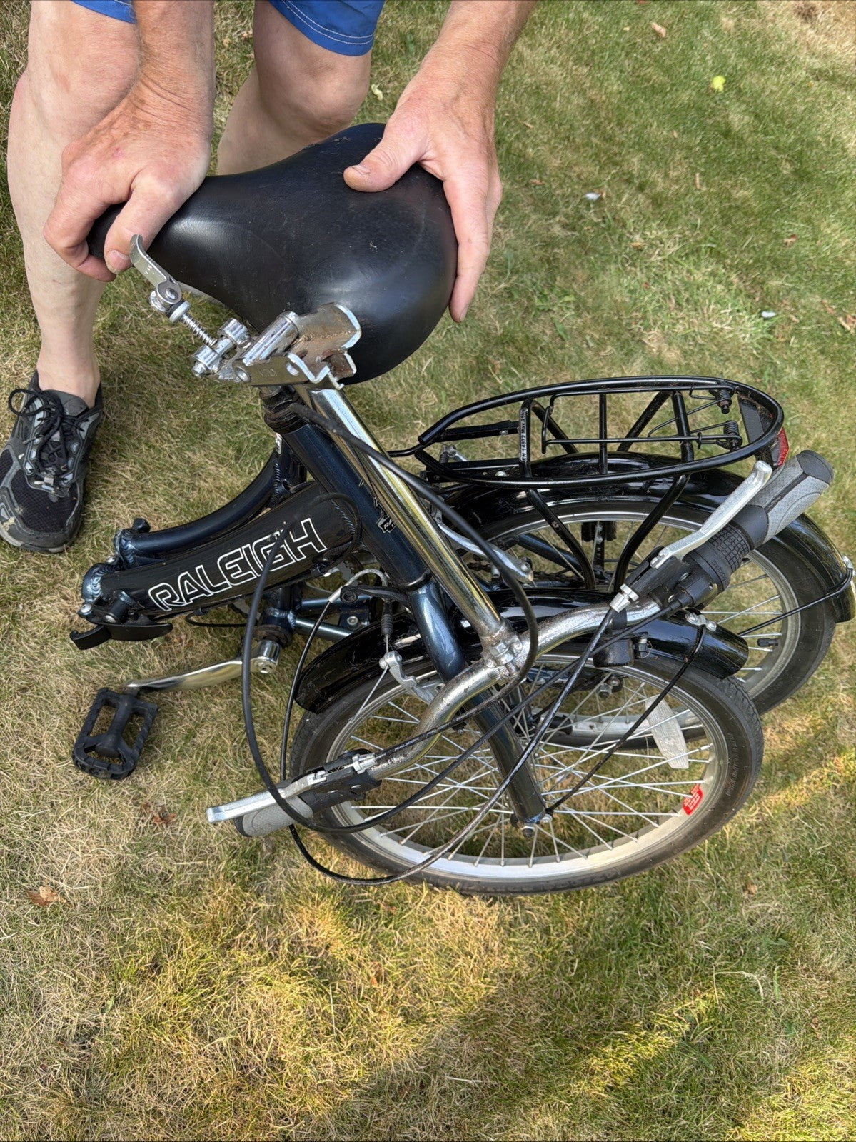 Raleigh Swift Folding Frame Bike