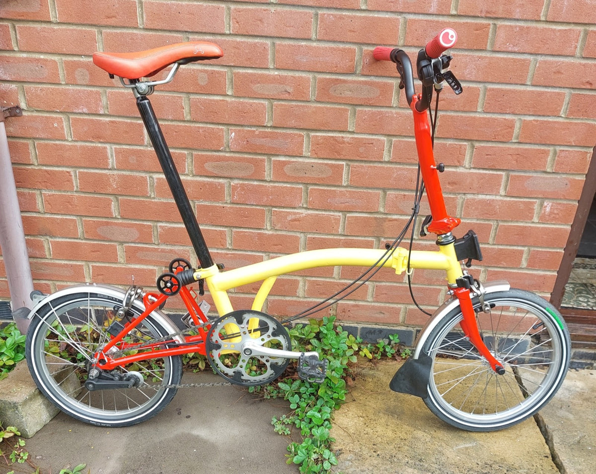 Brompton 3-Speed Red & Yellow Folding Bike + Front Travel Bag ('T-Bag')