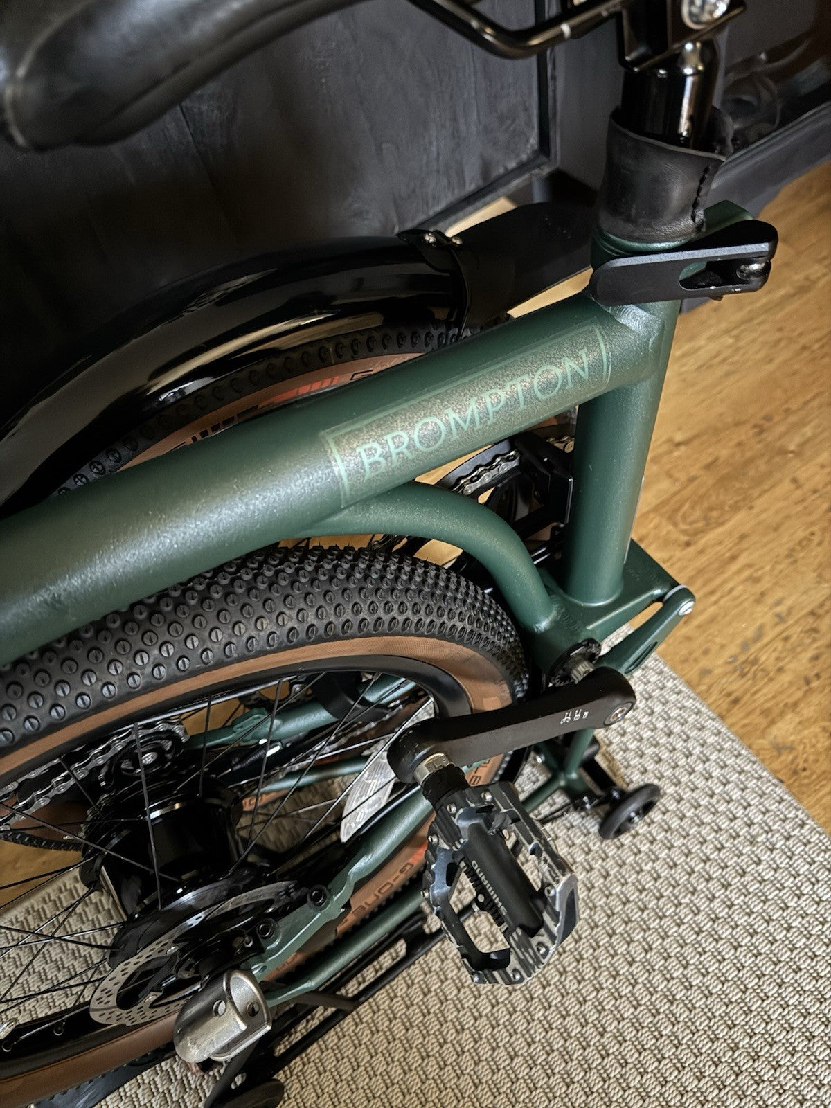 Brompton G Line Forest Green M-Size Folding Bike, Alfine 8