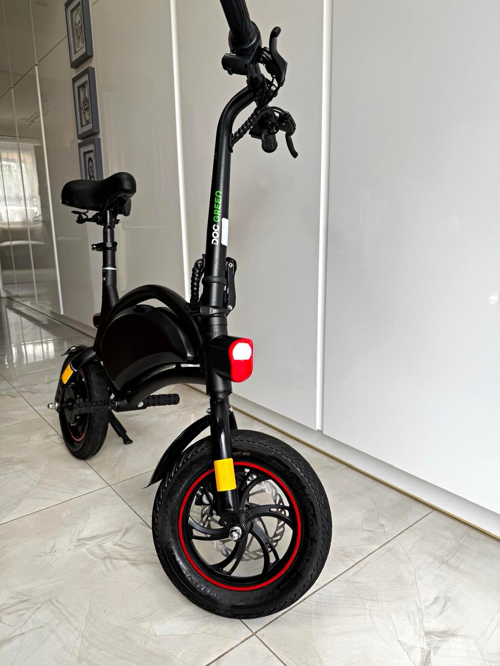 Doc Green Seated folding  bike, Front & Rear Lights, Black/Red Trim