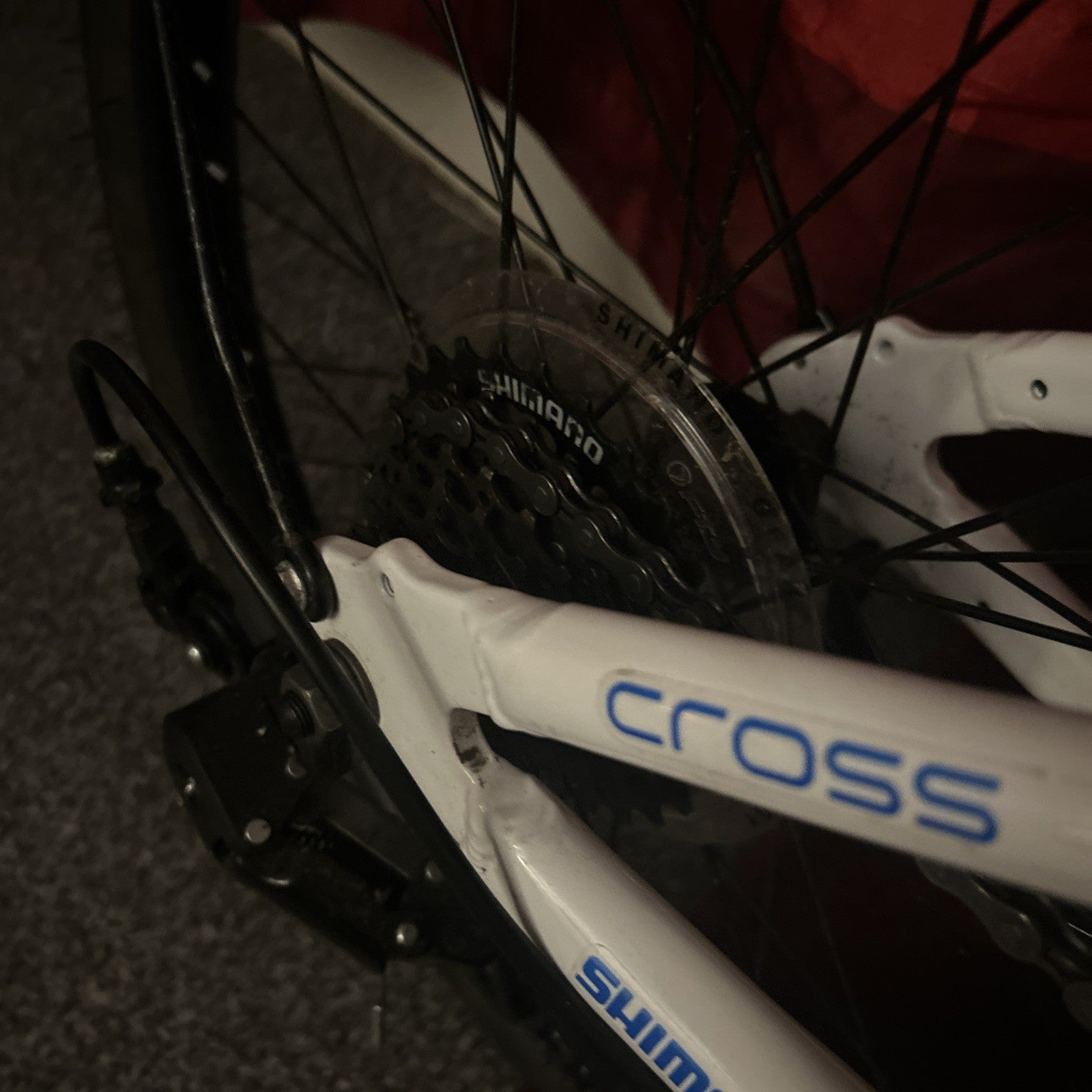 Cross CRF300 alloy folding bike 20in white colour
