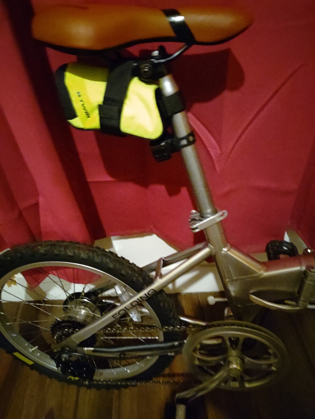 Giant  folding bicycle, very good condition.