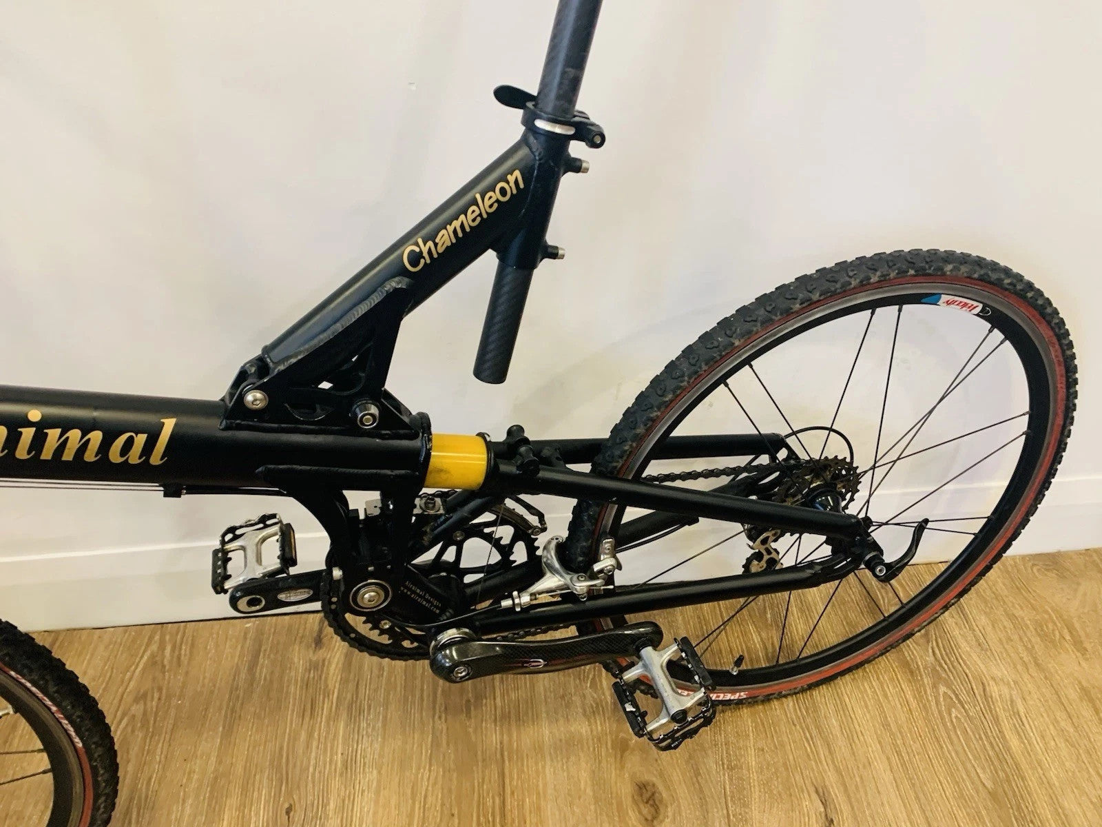 SUB 8KG - Airnimal Chameleon Folding Bike - Commuter -Dura Ace & Carbon Upgrades