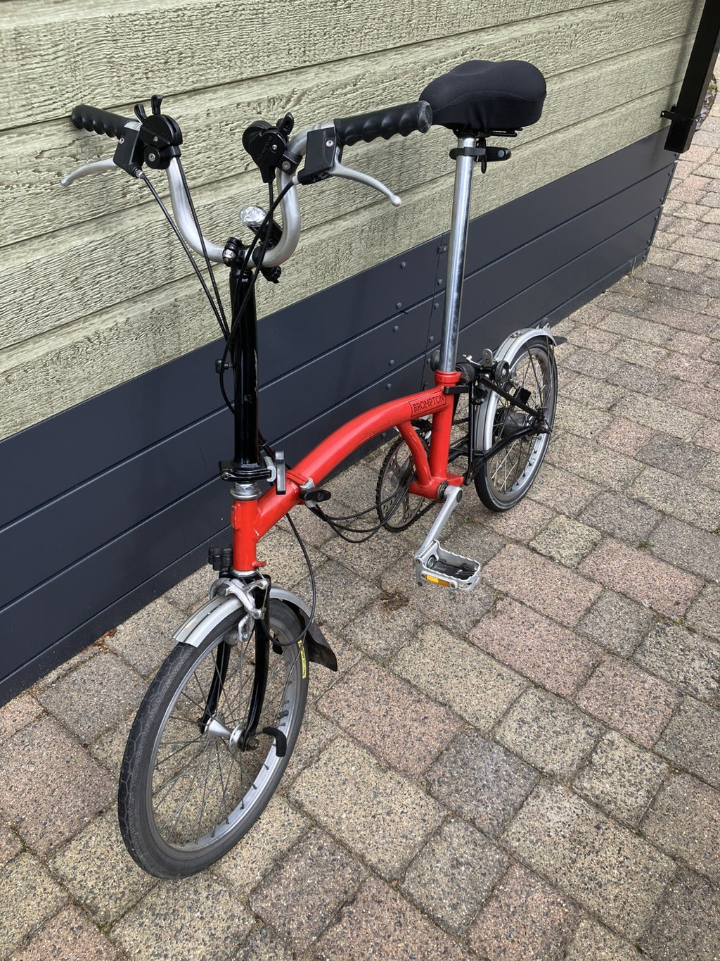 Brompton M6L Folding Bike Red