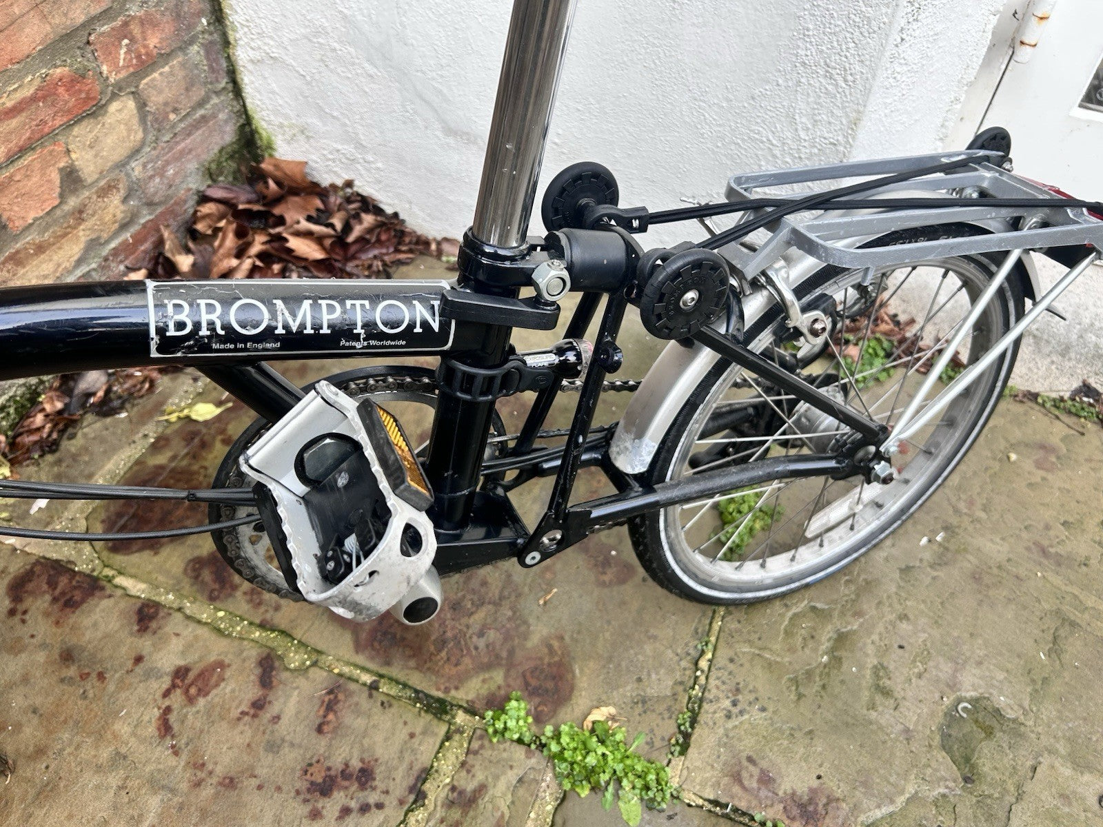 Brompton Folding Bike – 3 Speed – With Rack & Brooks Saddle – Good Condition
