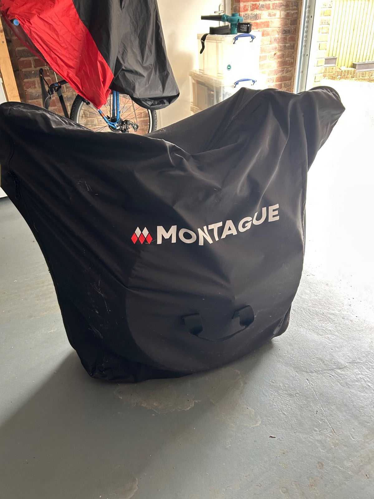 Montague Paratrooper Folding Bike Large