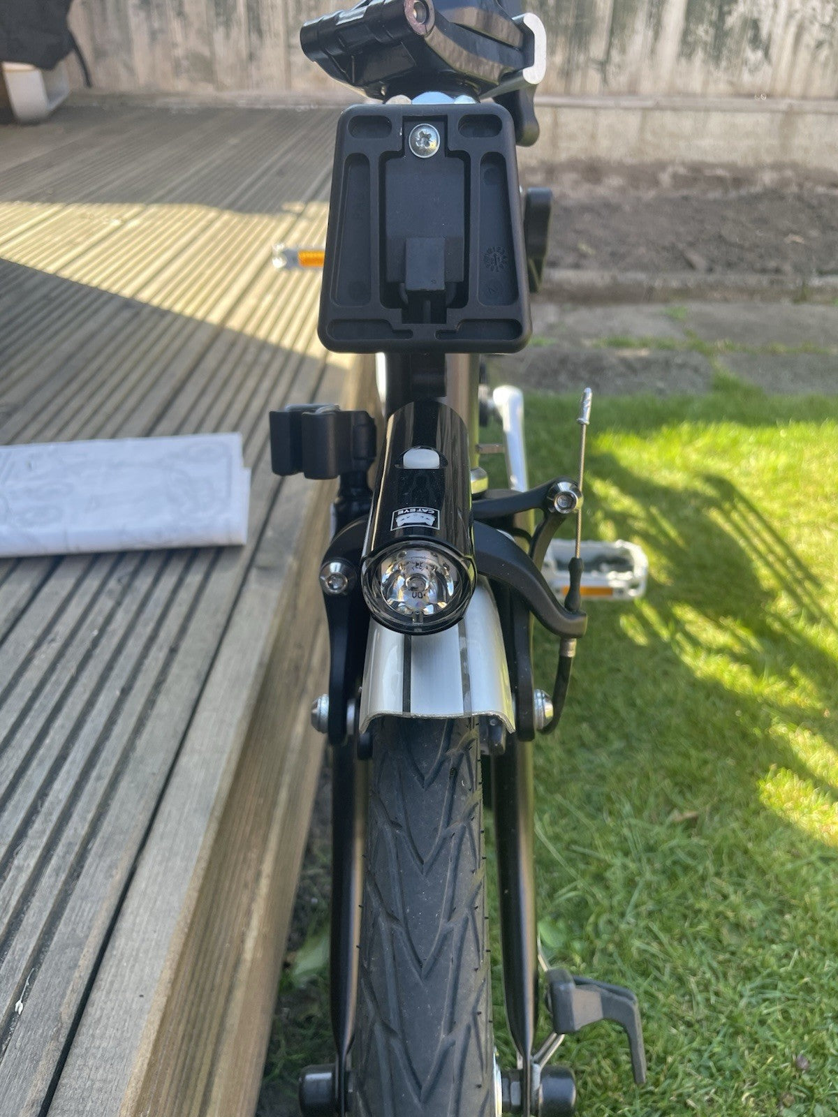 Brompton M6R Battery lighting (6 speed) - Borough roll top bag inc. 2021