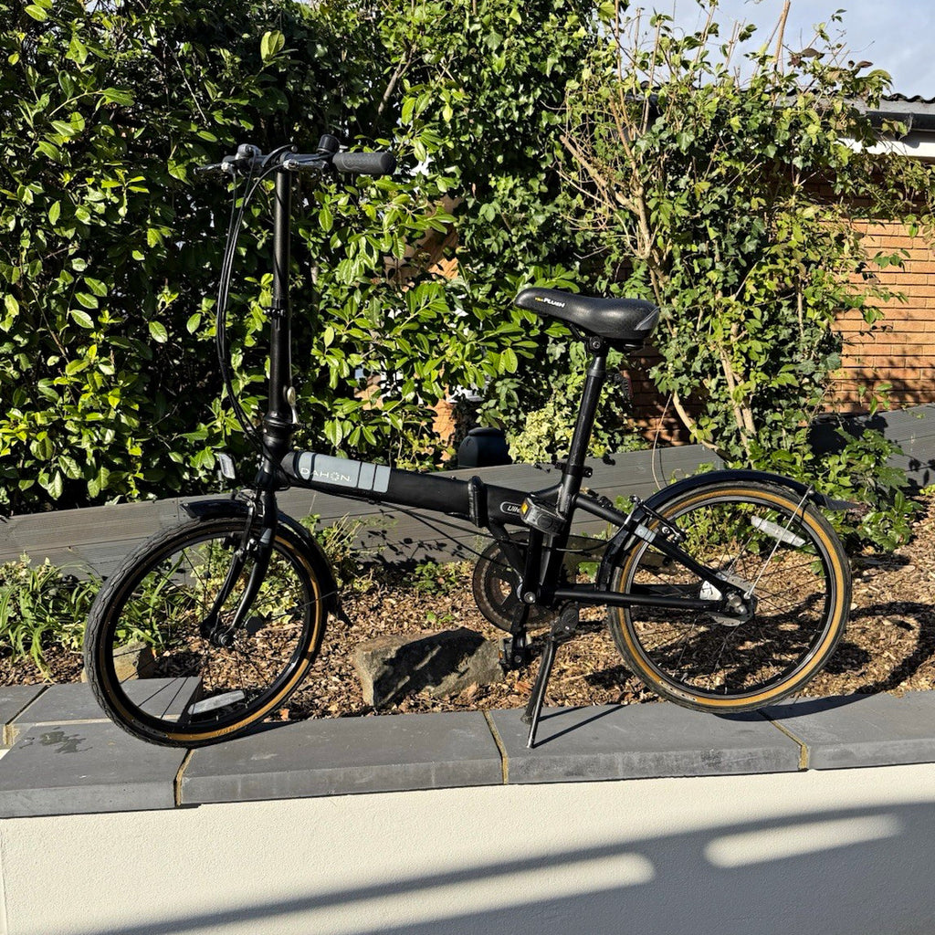 DAHON Vitesse 20in Folding Bike Black/Grey 7-Speed Aluminium V-Brake Mudguards