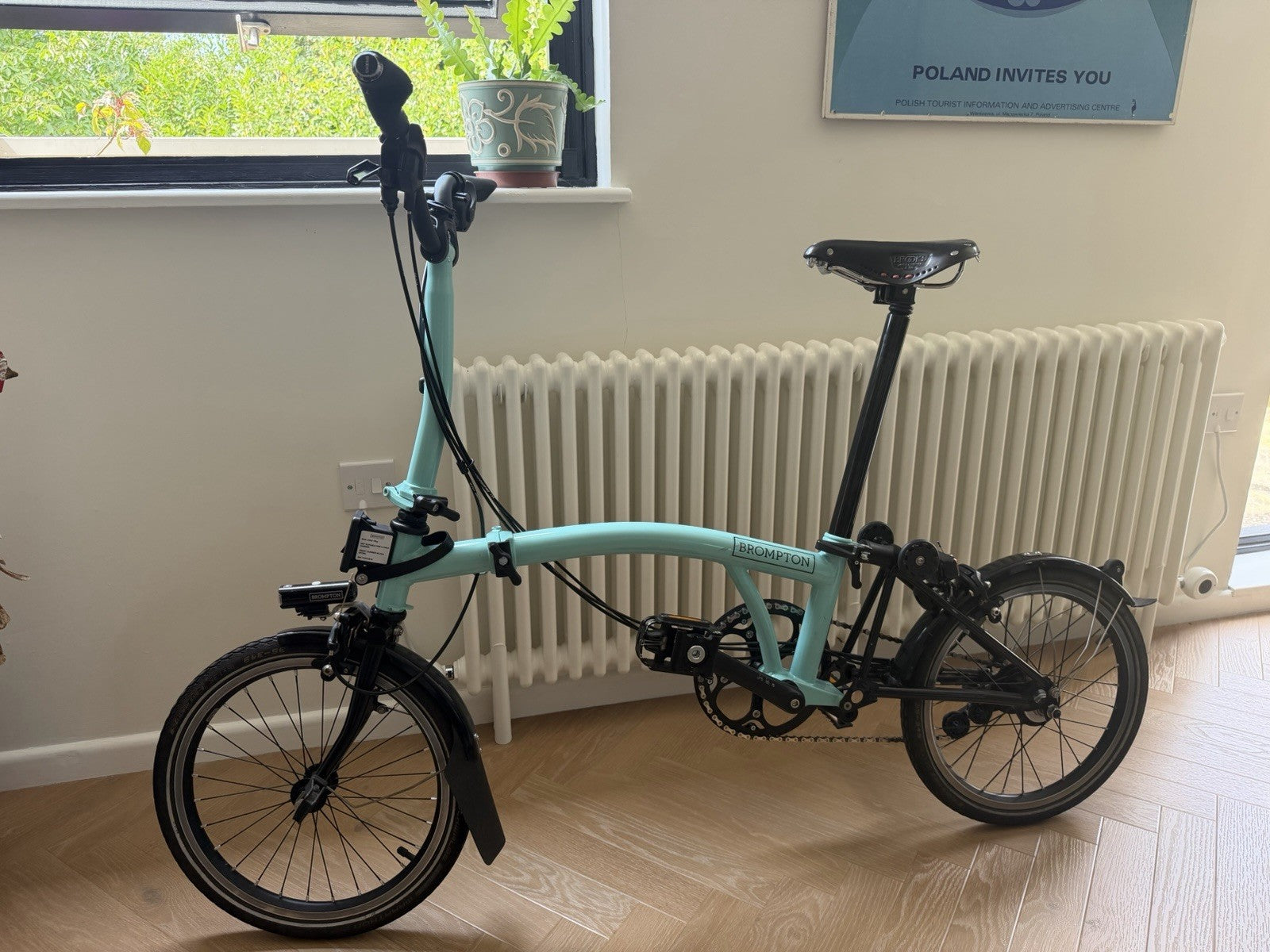 Brompton M6L Superlight — Turkish Green/Black Edition with battery lighting