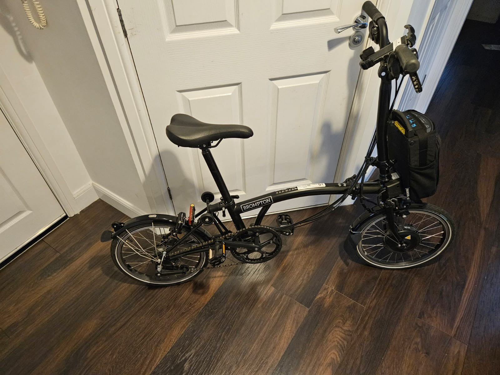 Brompton Electric C Line Explore, 6-Speed, Black, High Handlebar 2023