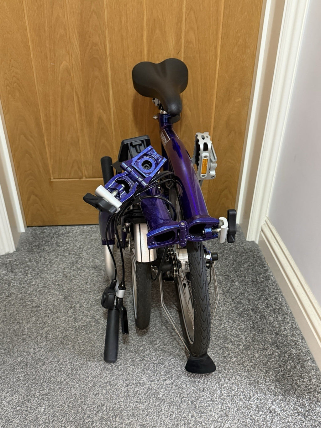 BROMPTON M6L FOLDING BIKE IN METALLIC PURPLE
