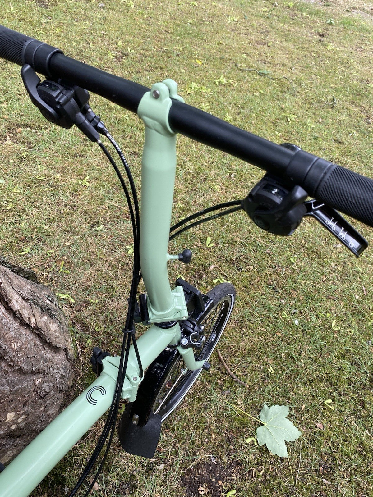 Brompton C-line 6-speed in Matcha Green (discontinued)