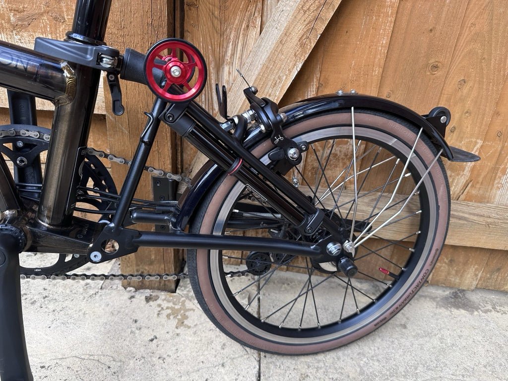 Brompton C Line 6-Speed Black Lacquer Edition Low Bar