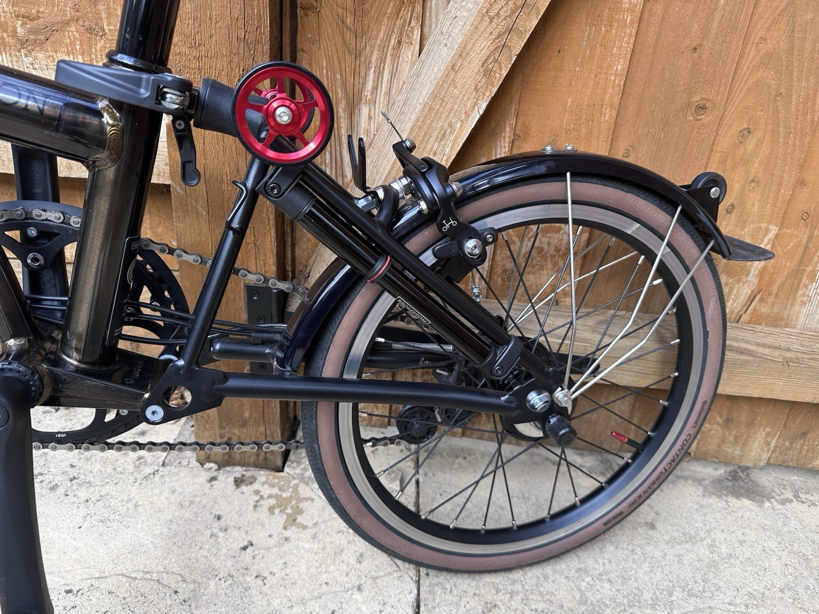 Brompton C Line 6-Speed Black Lacquer Edition Low Bar