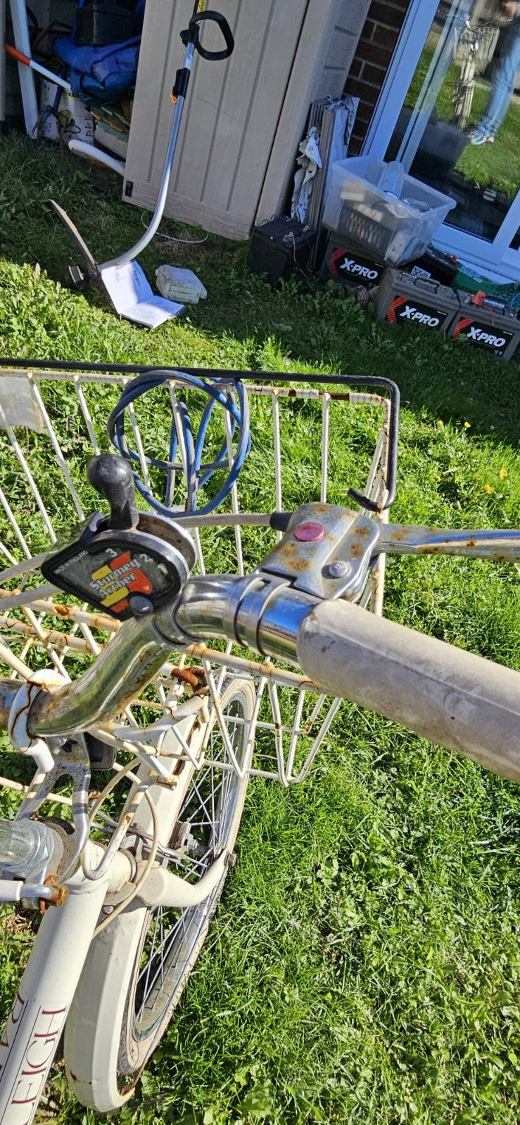 Raleigh Compact Vintage Folding Bike Bicycle 1970s Retro Cream White Nice Bike