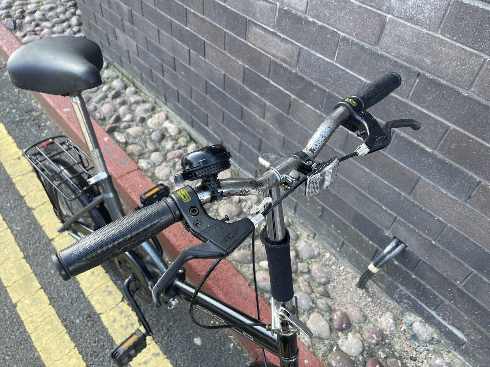 Apollo Folding Bike  Silver/Black