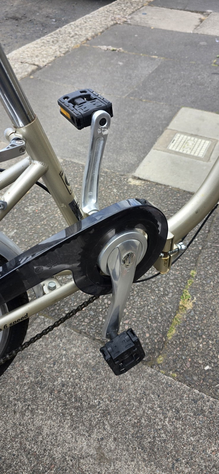 Ammaco Folding Cycle 20 Inch Wheel,great Condition.neat Clean Some Accesories .