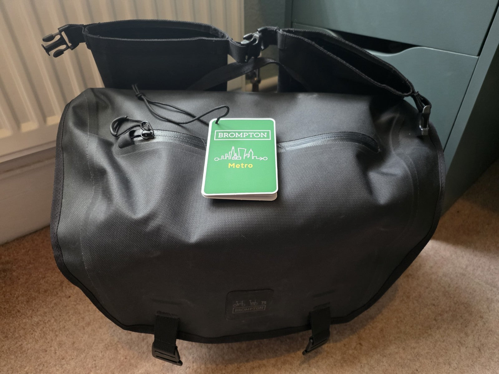 2025 Brompton 6 Speed with Front Mounting Bag. Excellent Condition