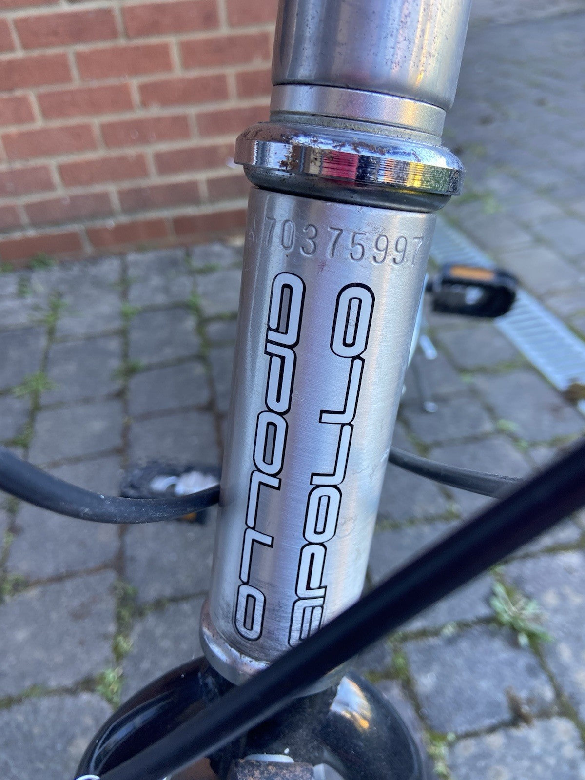 Aluminium Apollo Transition folding bike in good condition with a comfort saddle