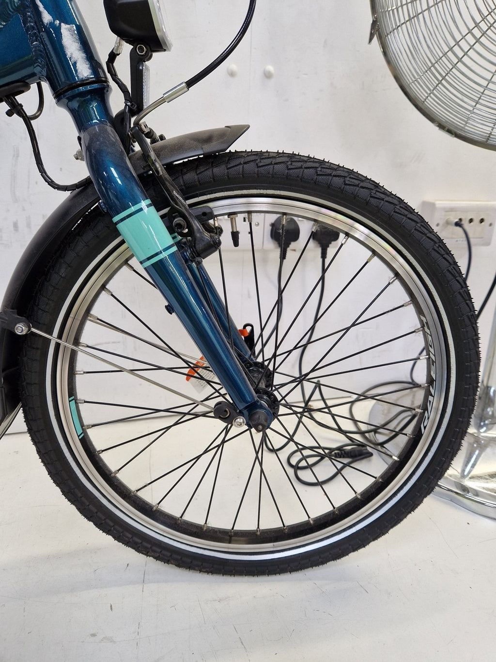 Raleigh 2019 Evo Alloy Folding Compact Bike 20" Wheel - Blue Green (Used/Marks)