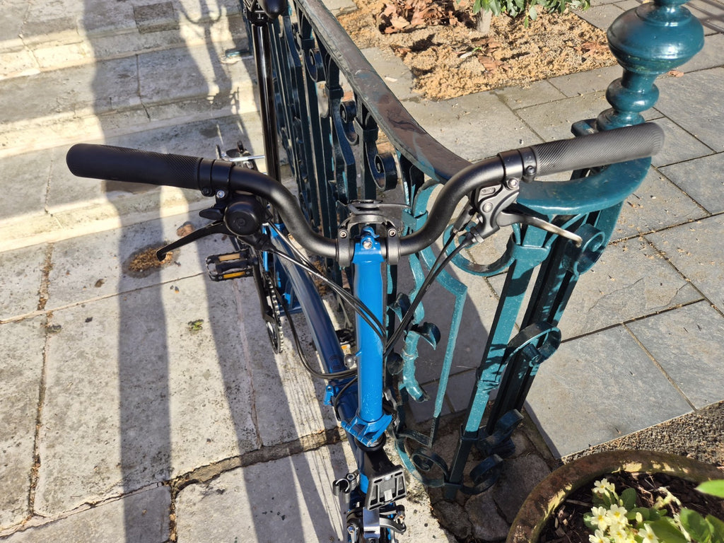 Brompton C Line 6 Speed 2024 Mid Handlebar Folding Bike - Ocean Blue