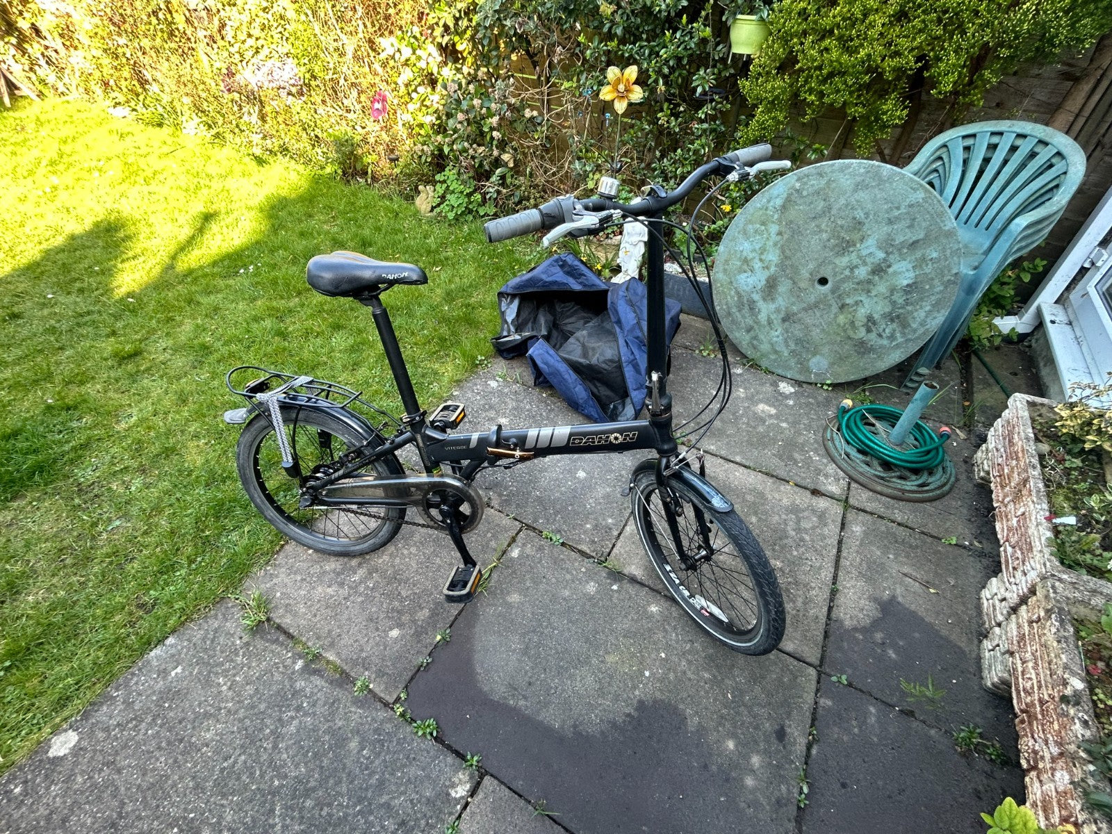 Dahon Vitesse Folding Aluminium Bike - 20" Wheels