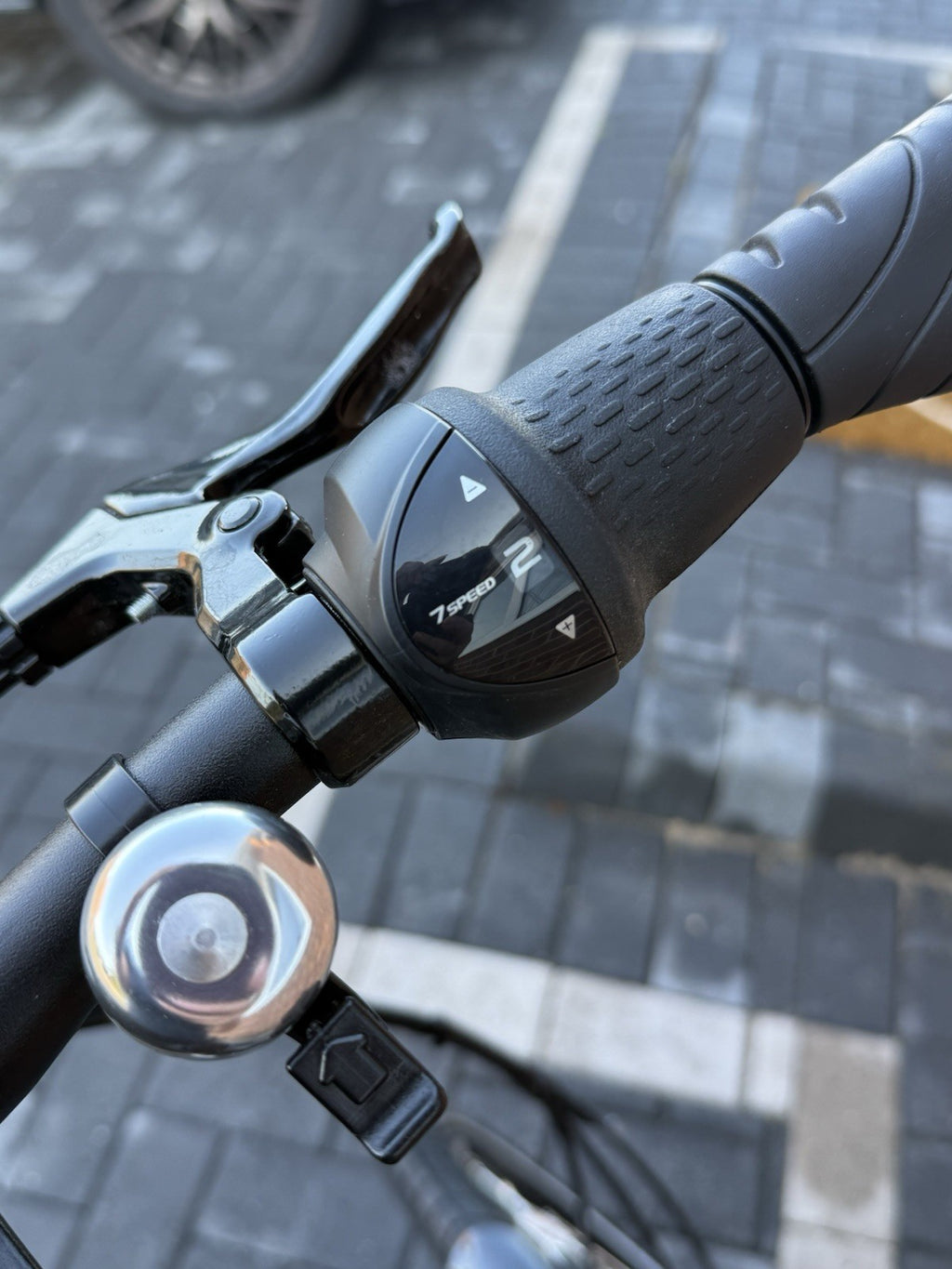 Tern Link D7i Folding Bike “The stealthy One”  RRP £1070 7 Speed fold 10seconds