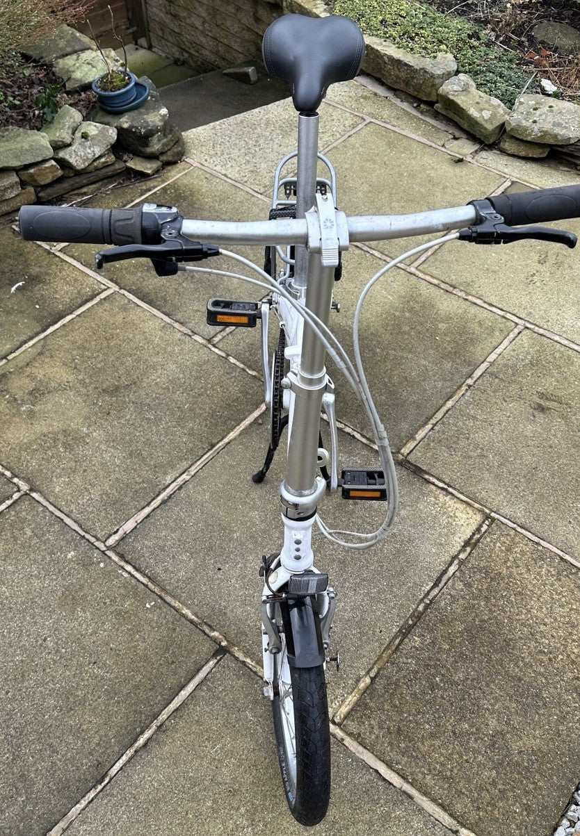 Dahon Curve D3 Folding Bike 16" Wheel - 3 speed
