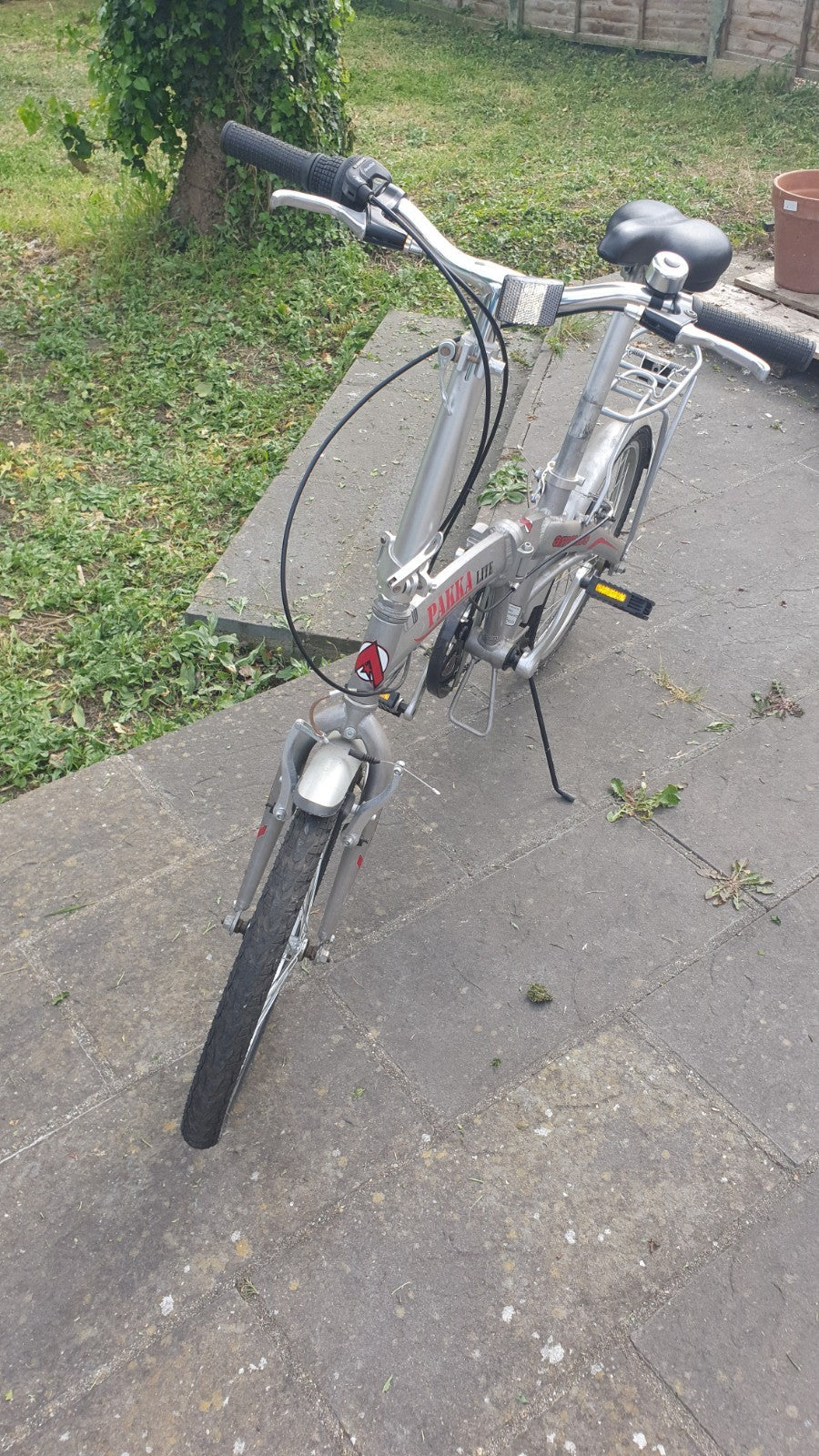 Ammaco Pakka Lite 20 Inch Wheel 6 Speed Alloy Folding Bike Silver