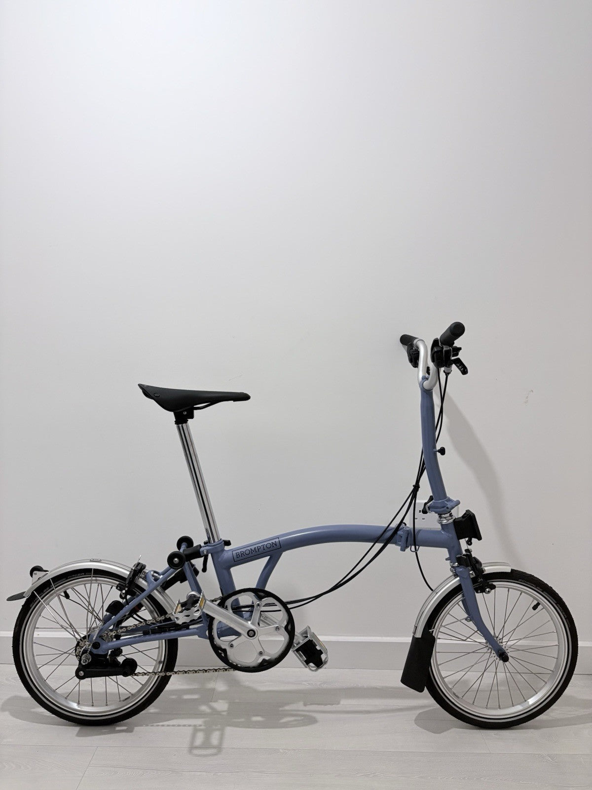 Brompton M6L Cloud Blue Folding Bike Excellent Condition