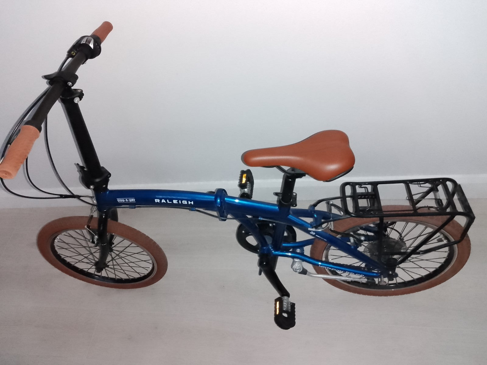 raleigh stowaway folding bike bicycle bikepacking touring